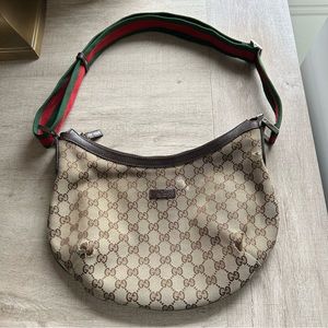 GUCCI || Half Moon Crossbody